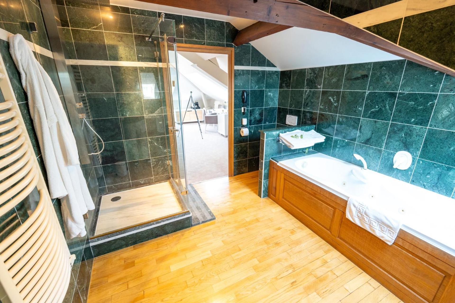 Hotel D'Angleterre Chalons en Champagne Bagian luar foto