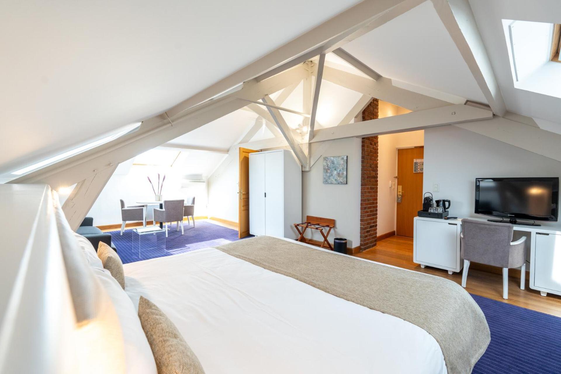 Hotel D'Angleterre Chalons en Champagne Bagian luar foto